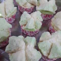 Bolu kukus mekar tanpa soda রেসিপির প্রধান ছবি