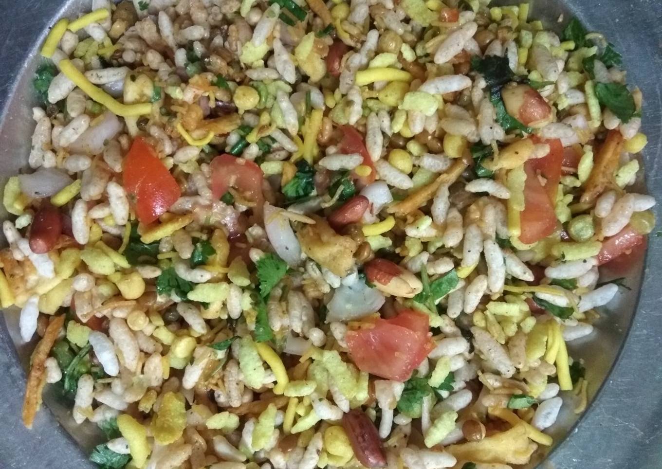 Bhelpuri with poha