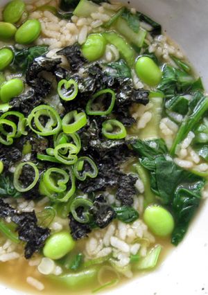 A picture of Green Rice Soup.