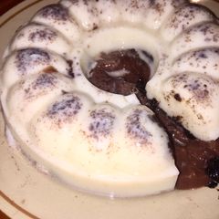 A picture of Pudding Oreo Milk.
