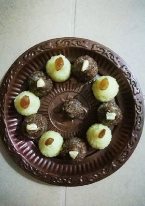 સામો સાબુદાણા વીથ ચોકલેટ બોલ્સ (Samo Sabudana With Chocolate Bolls Recipe In Gujarati) રેસીપી મુખ્ય ફોટો