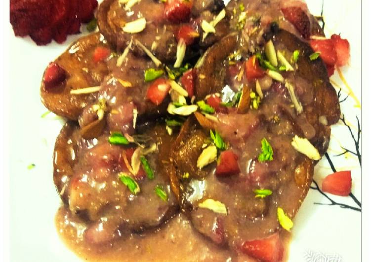 Recipe of Quick Strawberry Rabdi Malpua