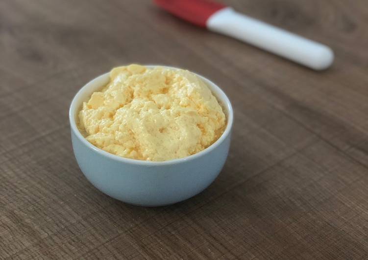 Crema de mantequilla para tartas thermomix