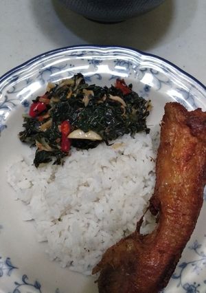 Foto resep Tumis daun pepaya teri tidak pait
