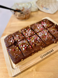 Una foto de Brownie saludable en freidora de aire para San Valentín