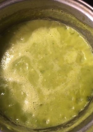 Una foto de Sopa crema de arvejas