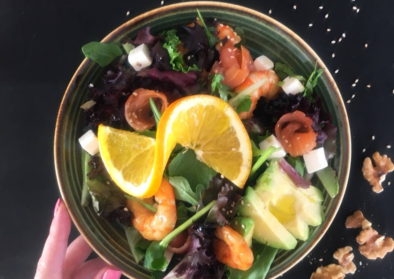 Ensalada de aguacate con salmón ahumado y naranja 🥑 🐟 🍊