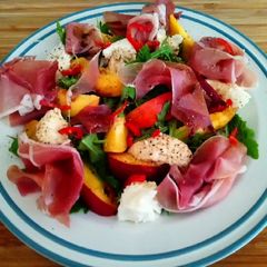 A picture of Nectarine, Prosciutto and Mozerella Salad.