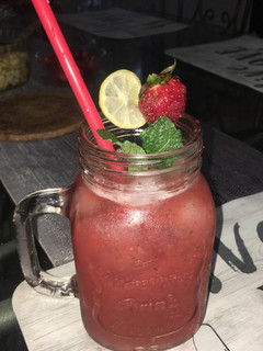 A picture of Strawberry Mojito.