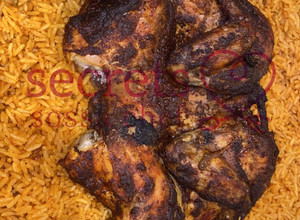 صورة لوصفة دجاج شوايه مع أرز بخاري 💕