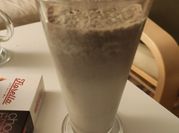 A picture of oreo milkshake
