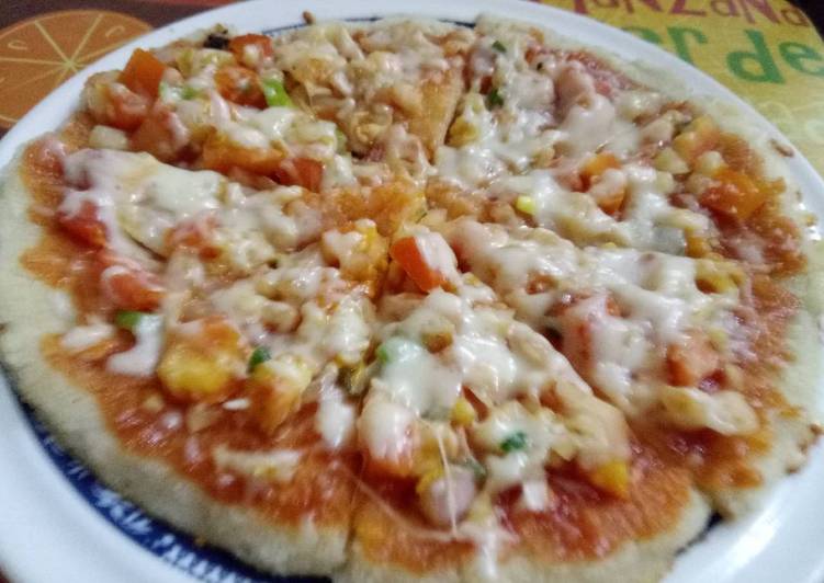 Recipe of Any-night-of-the-week Rava pan pizza