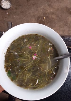 Hình của món Canh me đất thịt băm.