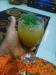 A picture of Mint lemon drink.