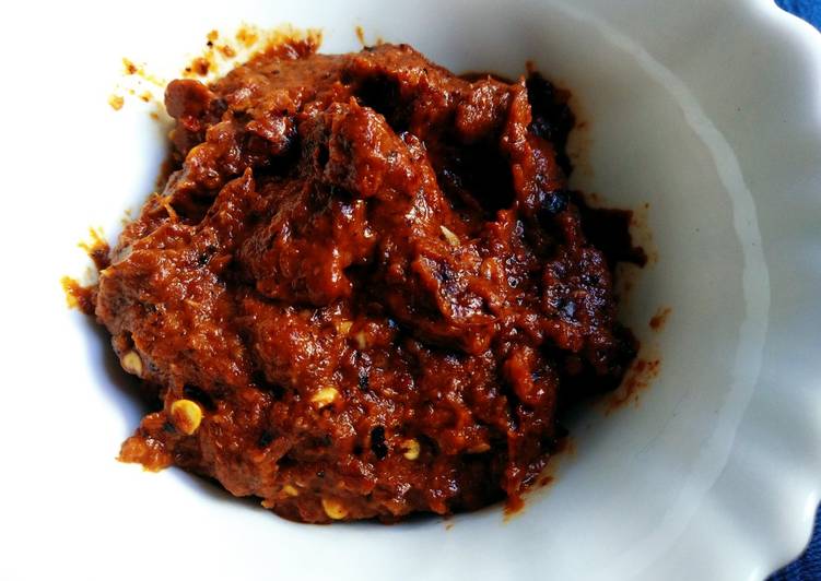 Simple Way to Make Ultimate Red Chilli Chutney