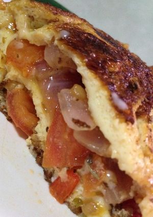 A picture of Herbed Tomato & Onion Omelette - Dairy free (or not).