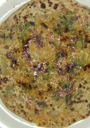 A picture of Radish Parantha.