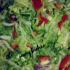 A picture of Simple Lettuce salad.