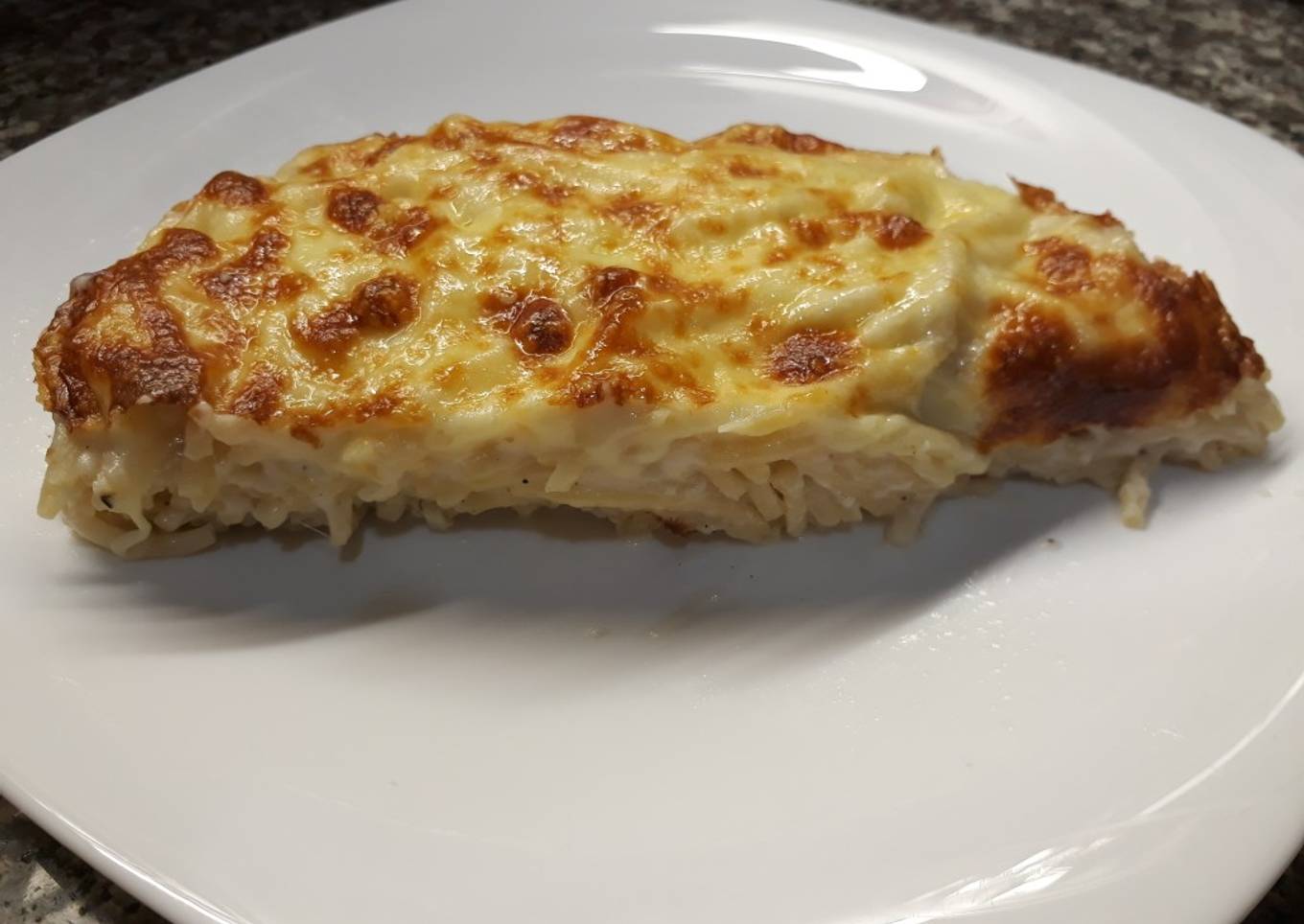 Espaguetis al gratén