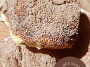 Una foto de facturas tortitas negras