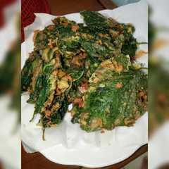 รูปของ Keripik Bayam