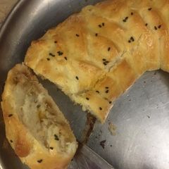 A picture of Chicken bread.