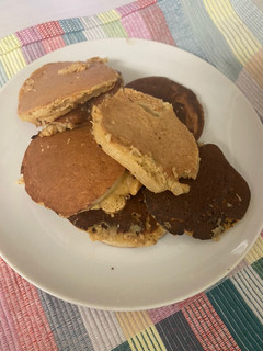 Una foto de Mini panqueques de avena y banana