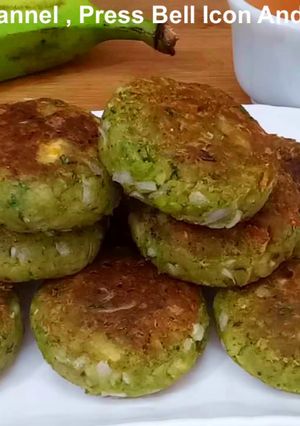 कच्चे केले और मटर के कटलेट्स | Kacche Kele Matar Ke Cutlets recipe in Hindi ) रेसिपी मुख्य फोटो