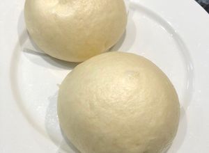 รูปของ ซาลาเปาไส้ครีม custard bun