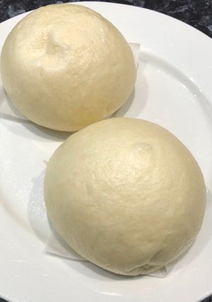 รูปของ ซาลาเปาไส้ครีม custard bun