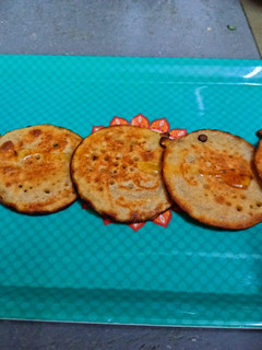 मीठे पुए (meethe puye recipe in Hindi) रेसिपी मुख्य फोटो