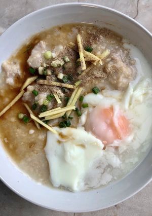 รูปของ โจ๊กข้าวโอ๊ตหมูง่ายมาก และอร่อยเว่อร์ ^^