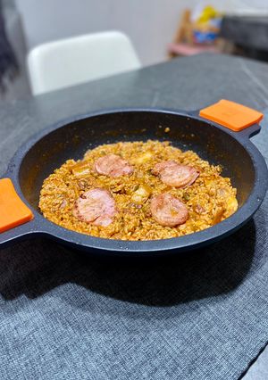 Una foto de Arroz de solomillo y panceta