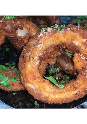A picture of Stuffed onion Pakora.