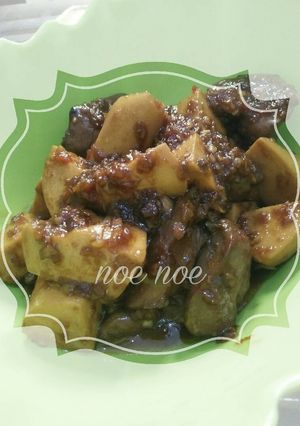 Foto resep Semur pedas hati ayam putih telur