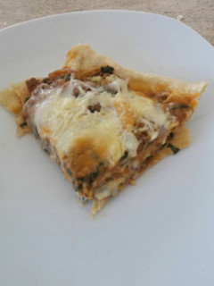 Una foto de Lasagna de carne con fideos echos en casa