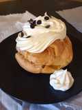Zeppole giganti con crema chantilly