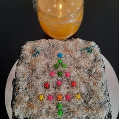 A picture of Lamington chocolate cake.