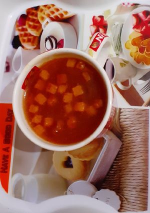 A picture of Tomato soup.