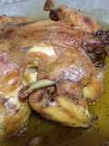 Pollo asado lento en su jugo