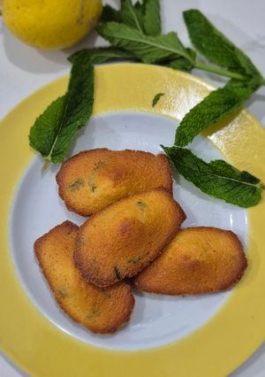 Une photo de Madeleines au citron et à la menthe