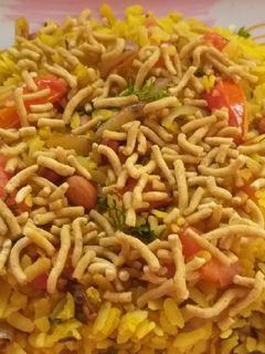 चटपटा पोहा (chatpata poha recipe in Hindi) रेसिपी मुख्य फोटो