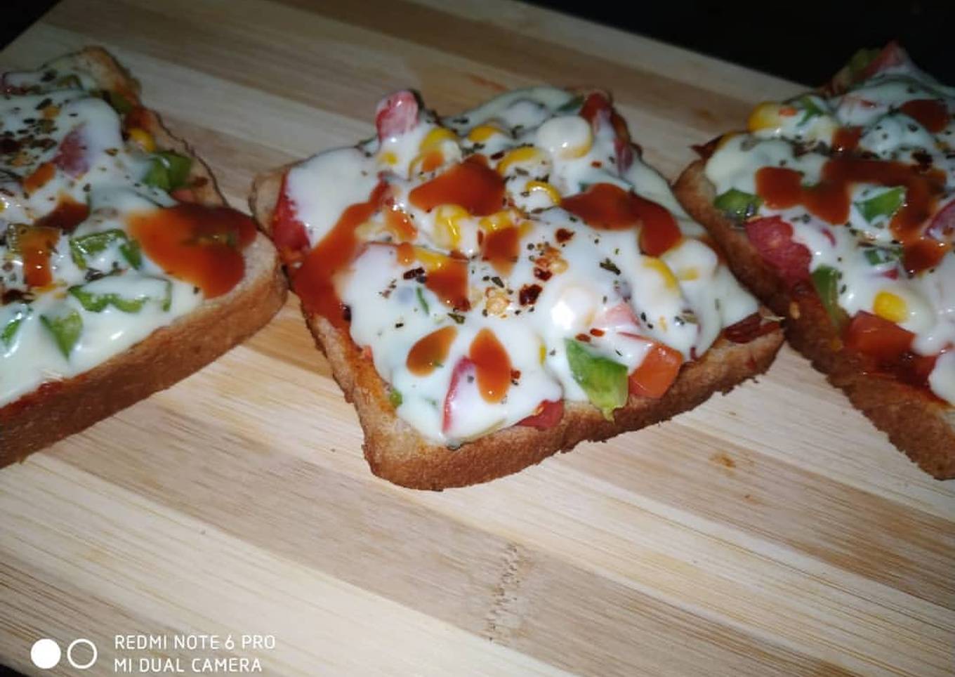Bread Pizza