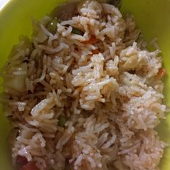 A picture of Cooker pulao.