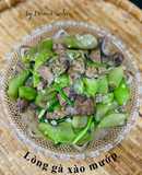 Lòng gà xào mướp