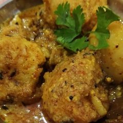 A picture of Spicy Aloo Dum.