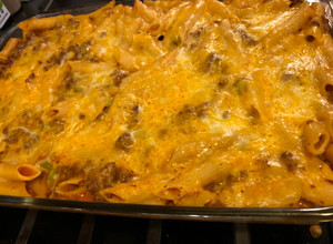 A picture of Ground beef casserole.