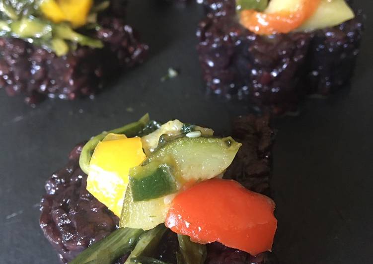 Riso venere integrale con verdure