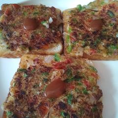 A picture of Bread pizza.