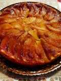 Torta rovesciata alle pesche sciroppate